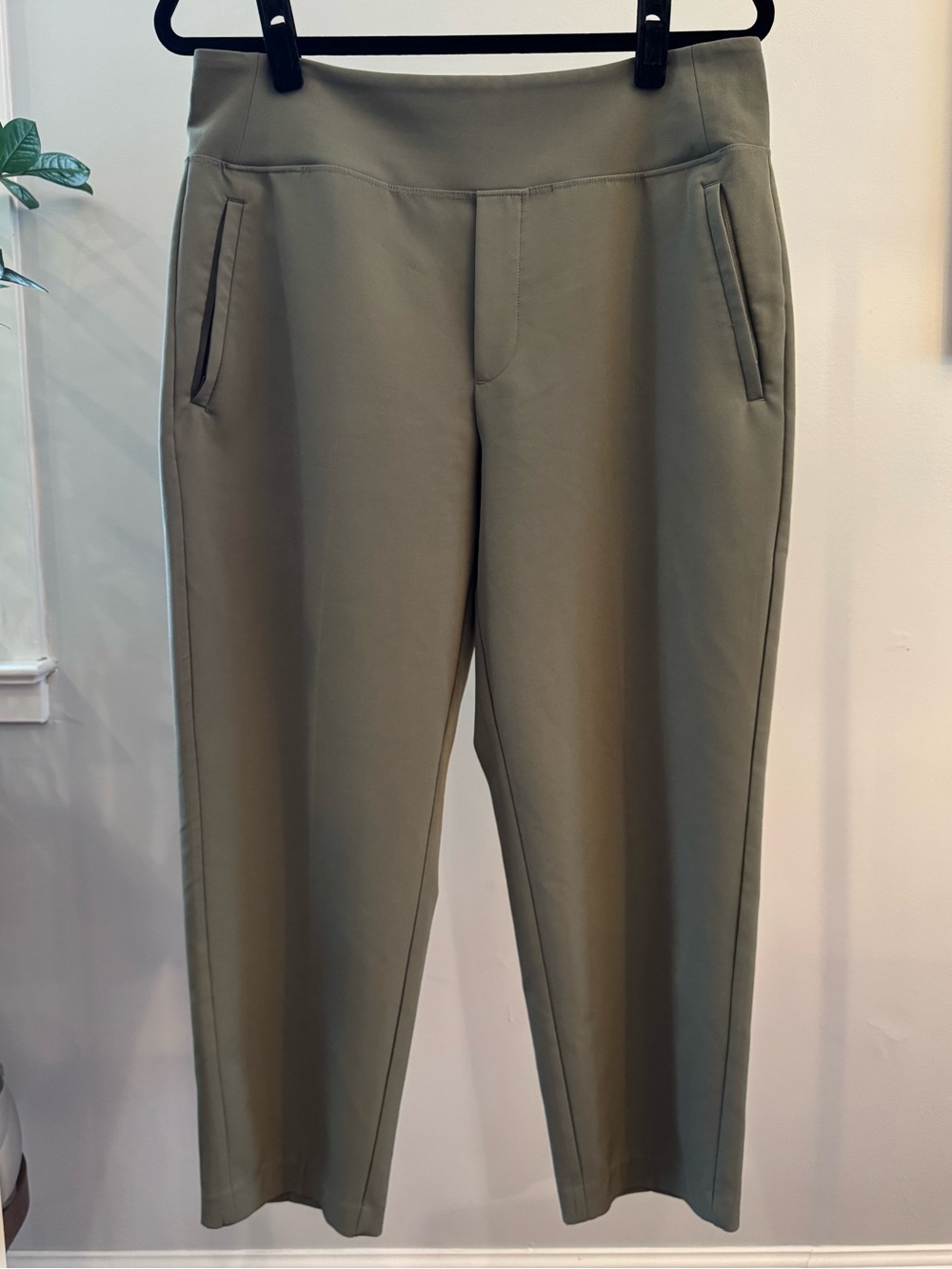Athleta Endless Pants Green 12 P